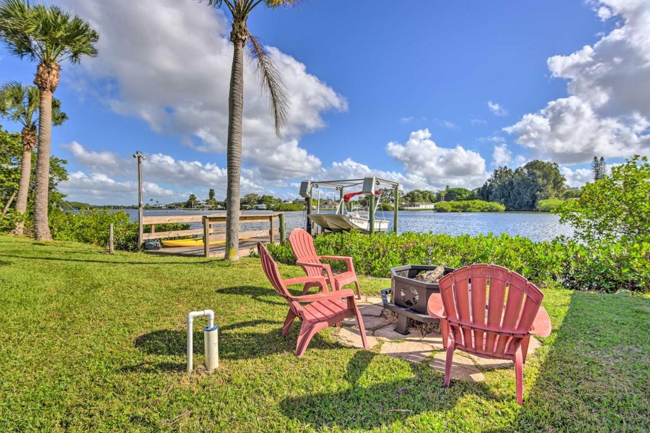 Waterfront Nokomis Escape With Dock, Kayaks And Bikes! Exterior photo